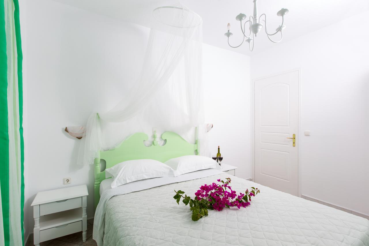 Mylos Hotel Vívlos Екстериор снимка