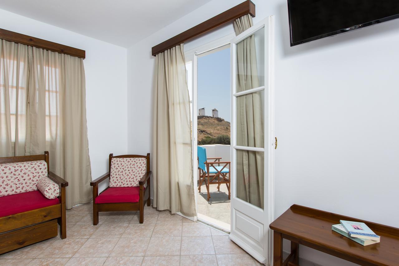Mylos Hotel Vívlos Екстериор снимка