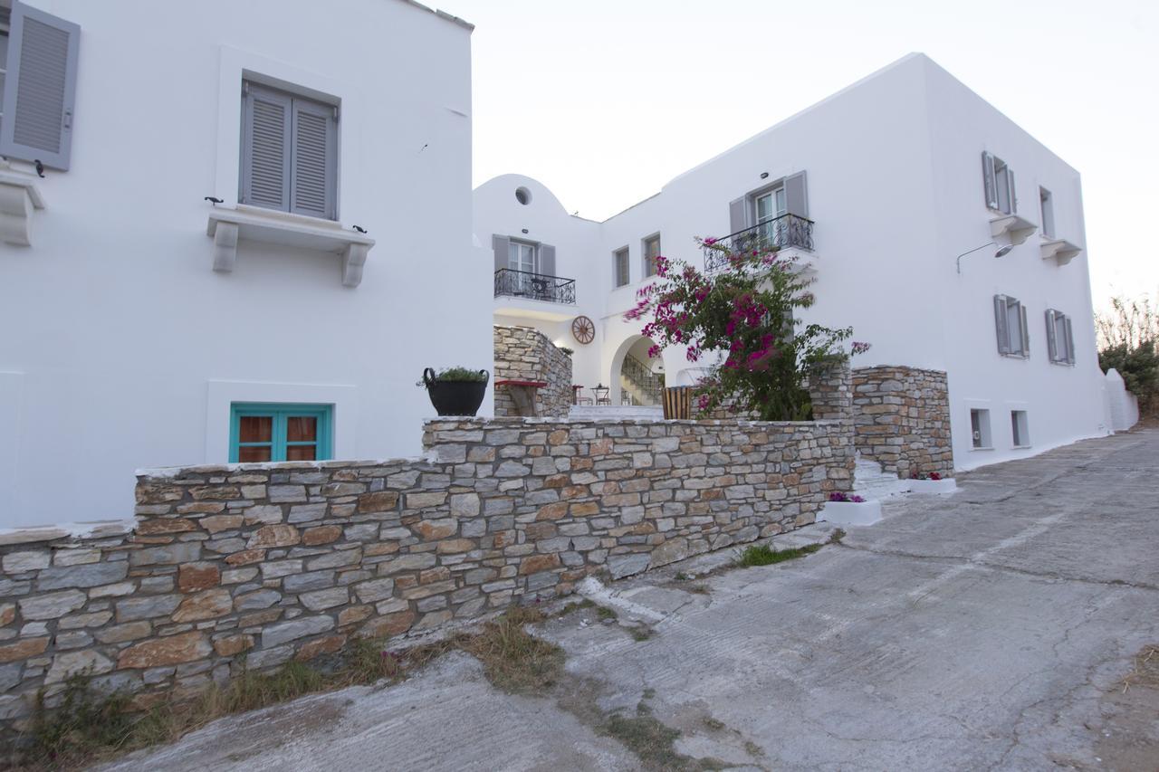 Mylos Hotel Vívlos Екстериор снимка