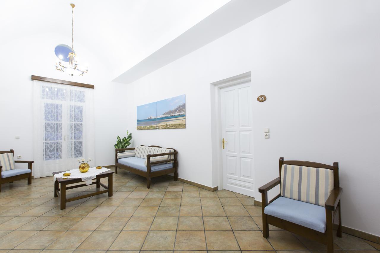 Mylos Hotel Vívlos Екстериор снимка